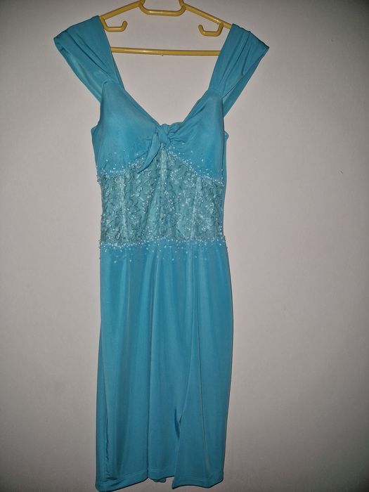 Rochie eveniment, de la brandul renumit For Costume.