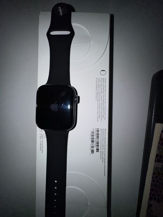 Смарт-часы Apple Watch SE 2 Gen (2023) GPS S/M 44 мм черно-синий