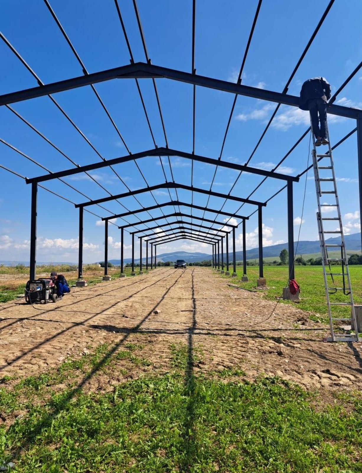 Vand hala metalica pe structura metalică 11×25-5h