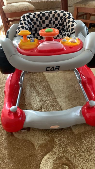 Детска проходилка кола