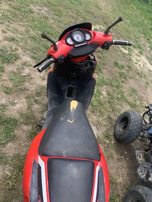 Scuter Aprilia SR50 + Atv nitro 125cc 3+1 dau ambele pe cross 125cc
