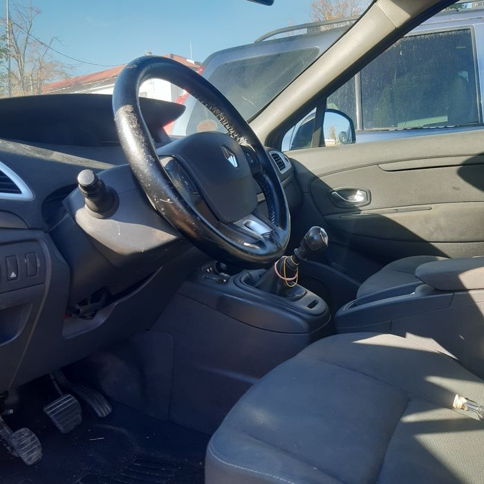 Renault grand scenic