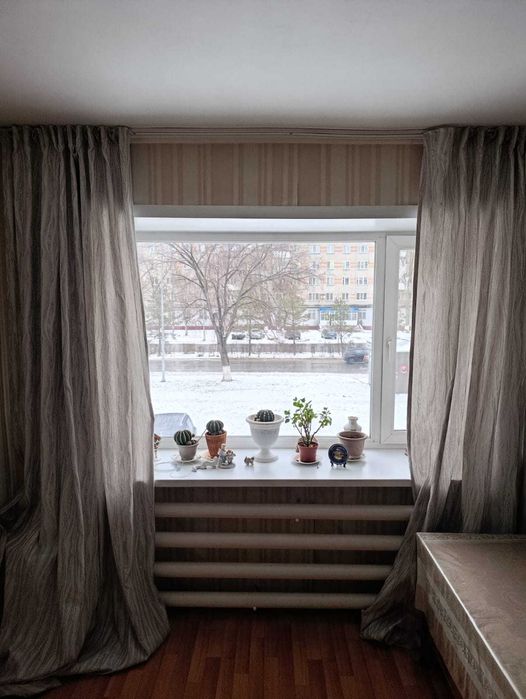 Продам 2х-комнатную квартиру на втором этаже.