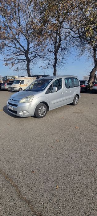 Продавам Citroen Berlingo