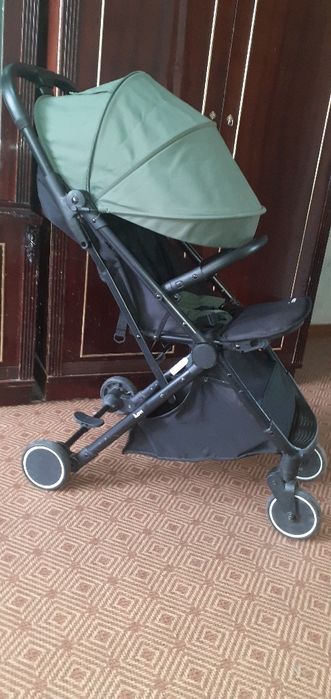 Продам детскую коляску