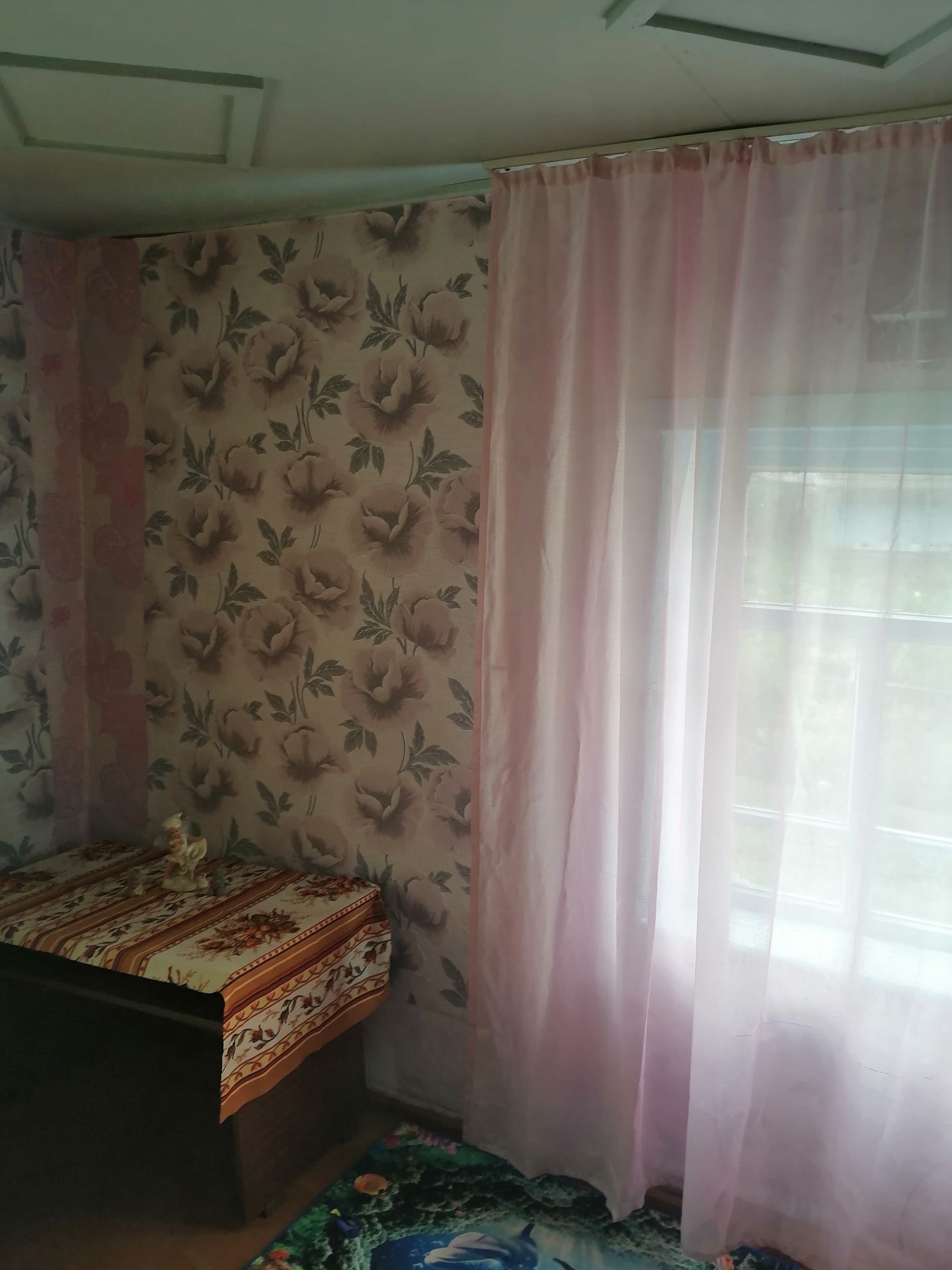 Продам дачу, рядом котлован.