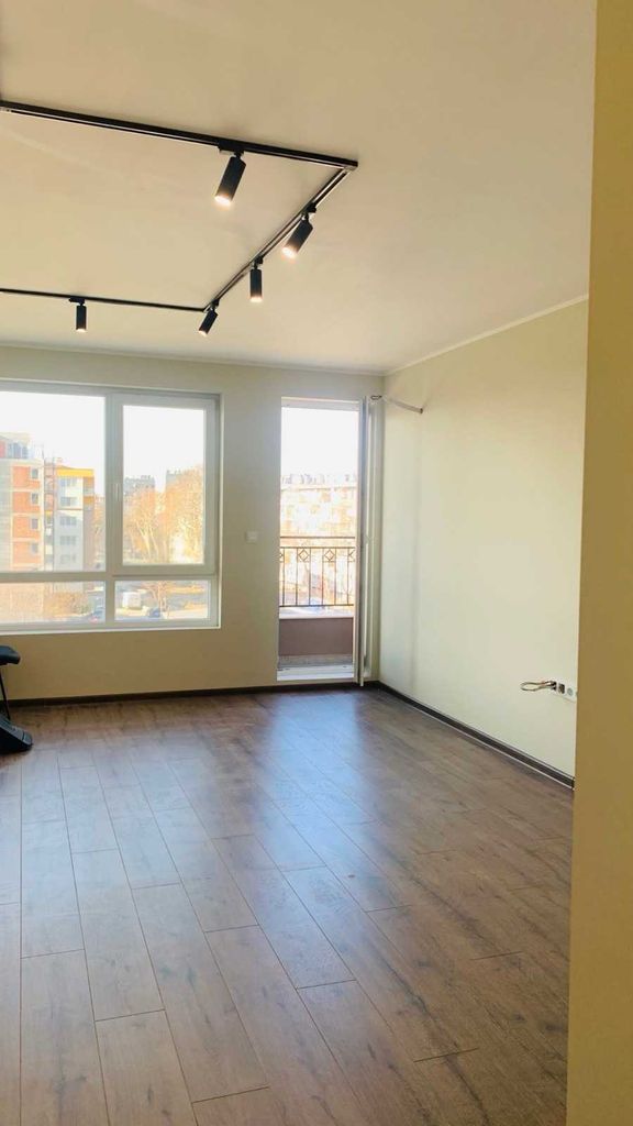 Продава се Двустаен апартамент в Пловдив, Кючук Париж - 65 кв.м за 1616 €/кв.м - Снимка #9
