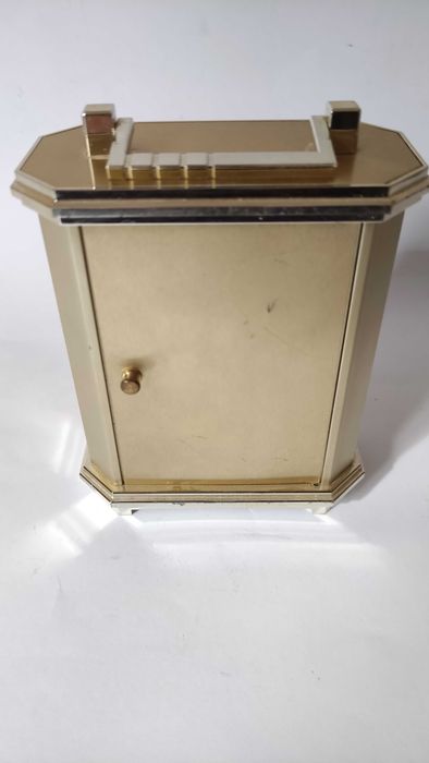 Hanhart германски настолен кварцов часовник