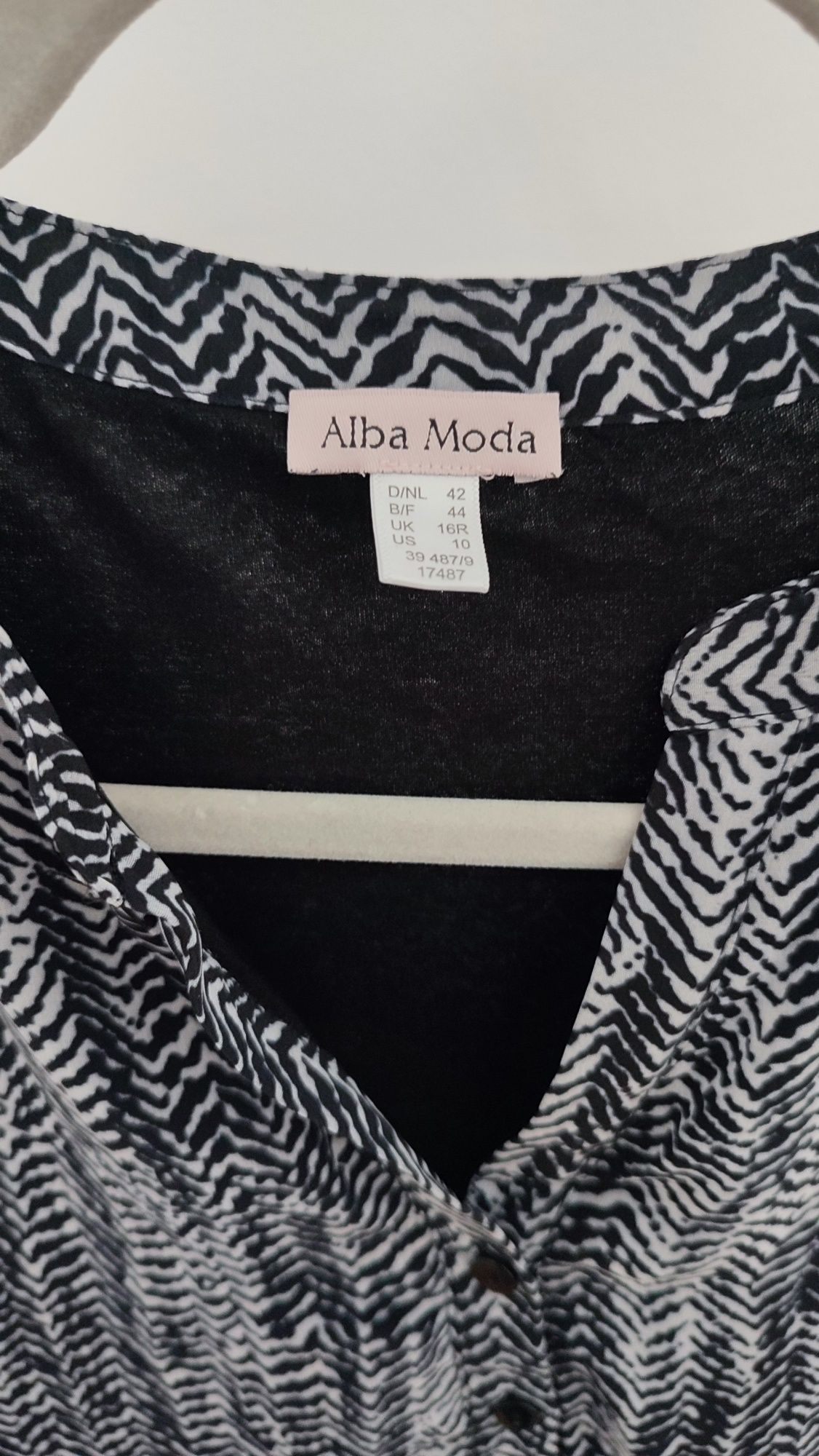 Рокля Alba Moda размер L 42