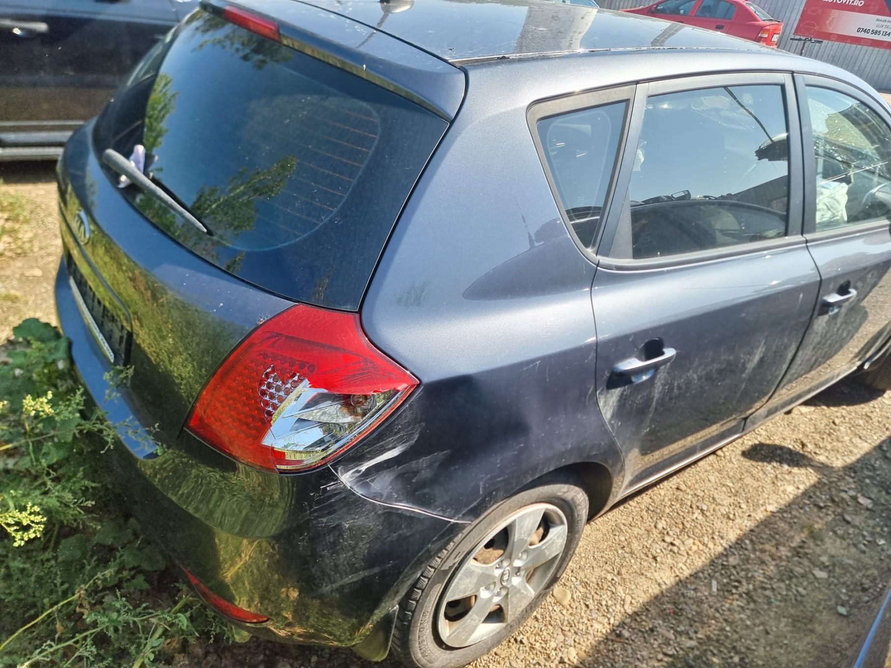 Usa stanga fata Kia Ceed 1 [facelift] [2010 - 2012] 1.6 benzina G4FC