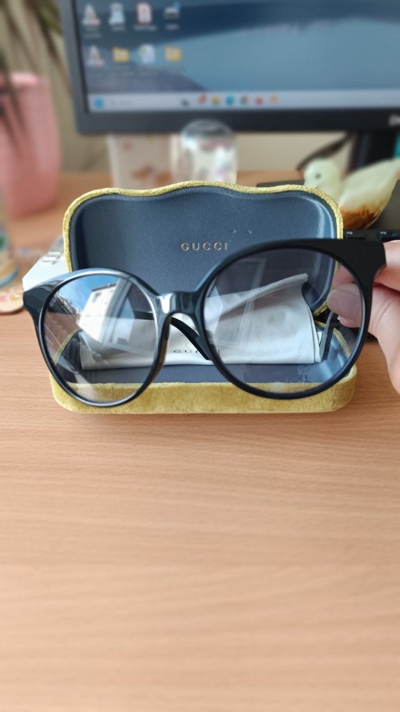 Слънчеви очила GUCCI