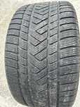 Гуми за кола 305 35 21 Pirelli