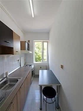 Apartament de închiriat în Gruia !!!