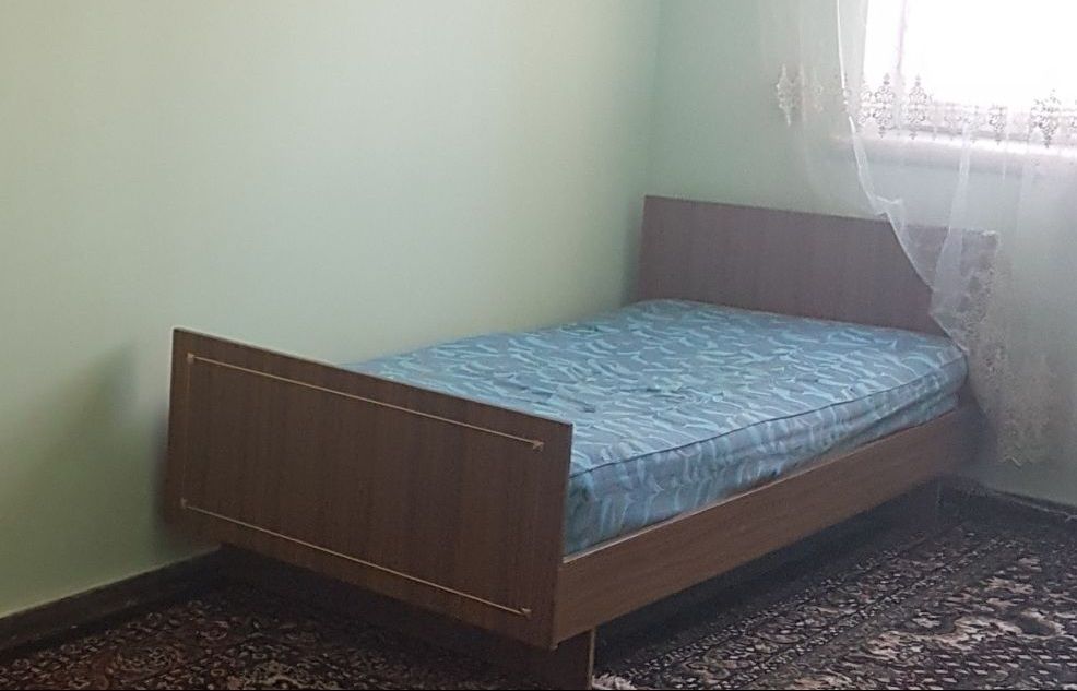 Продаётся кровать. Микрорайон 1-остановка