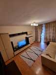 Inchiriez apartament 3 camere Bulevardul Unirii in centru la Ceas
