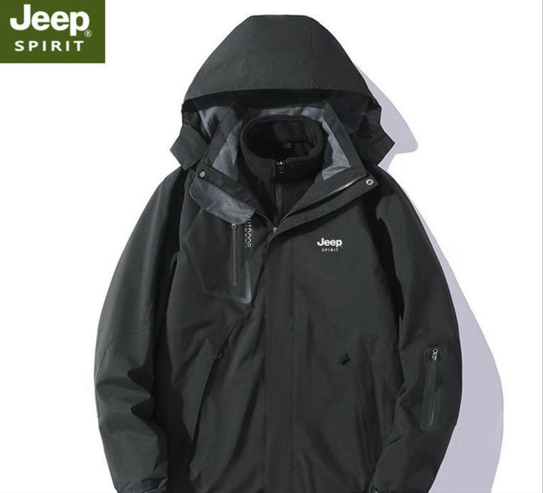 Куртка  бренда jeep