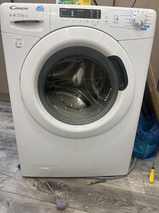 Продам срочно стиральную машину