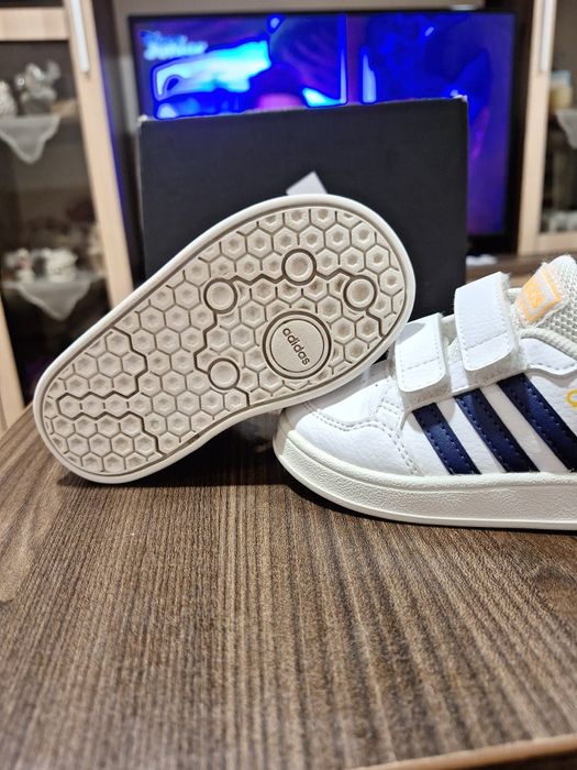 Маратонки Adidas BREAKNET CF I