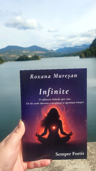 Carte nouă- Infinite de Mureșan Roxana