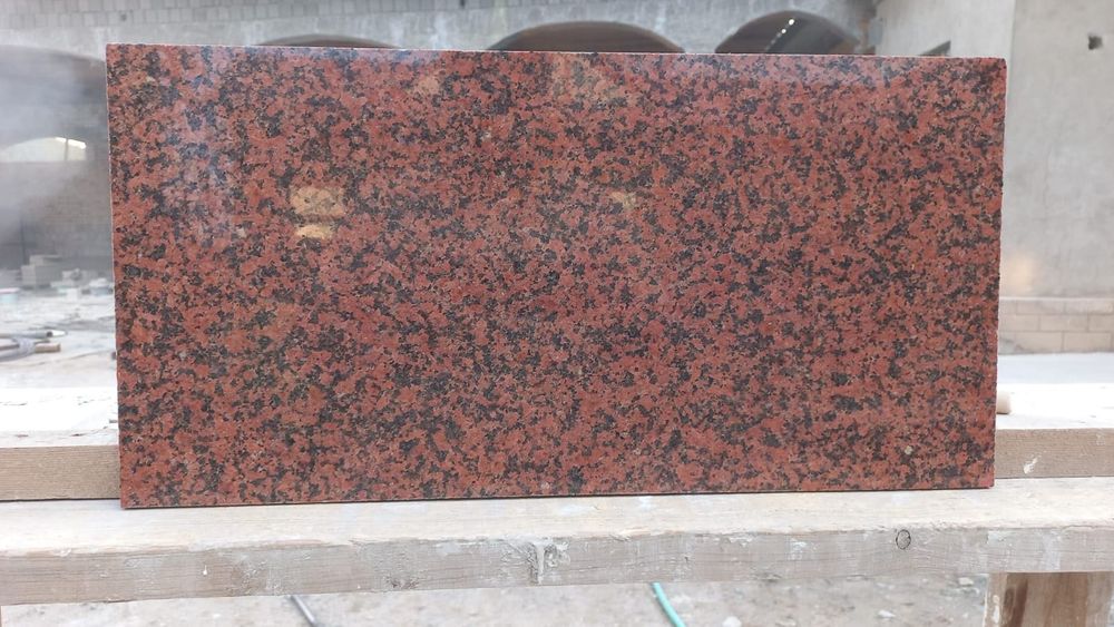 Гранит красный  Жельтау 11 местный