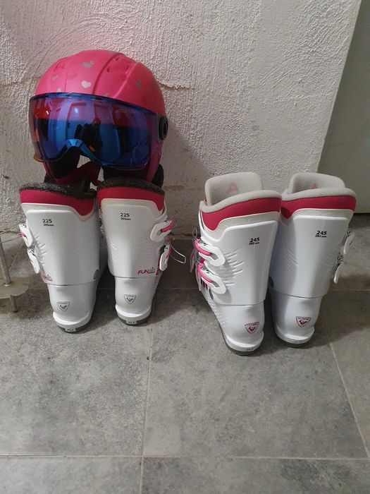 Детски ски, ски обувки и каска