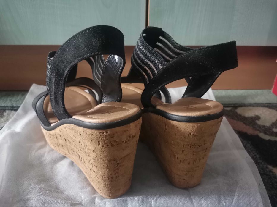 Дамски летни сандали на платформа, 36 номер