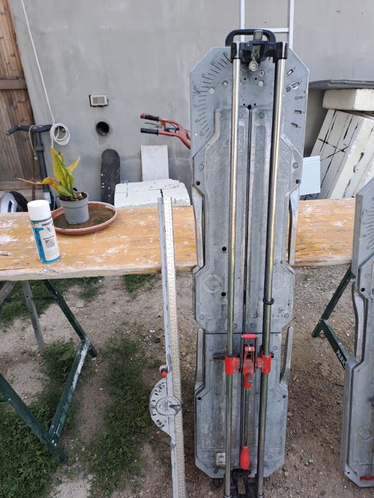 Mașină de tăiat plăci ceramice RUBI TX-N