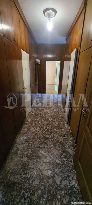 Тристаен панел до парк Бели брези !!!