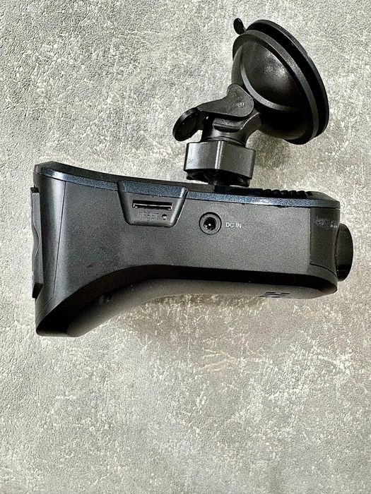 Продам видеорегистратор show-me