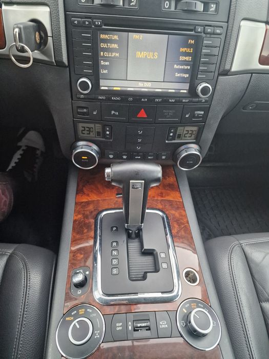 Volkswagen Touareg 3.0tdi AUTOUTILITARA 4 LOCURI - Raptor Overlanding