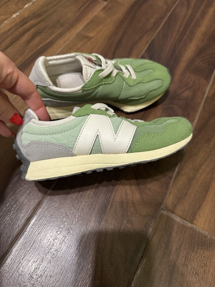 New balance за момче, като нови, номер 31