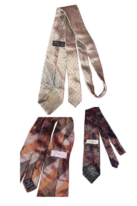 Cravate Vintage Karl Lagerfield,Armani,Versace