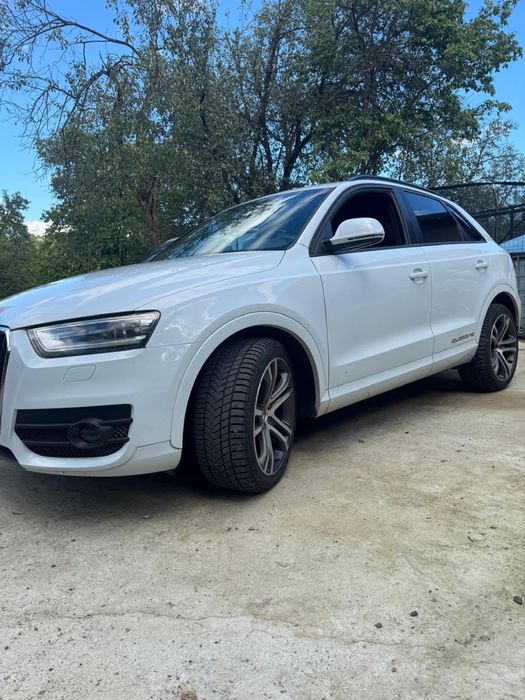 Audi q3 quattro an 2013