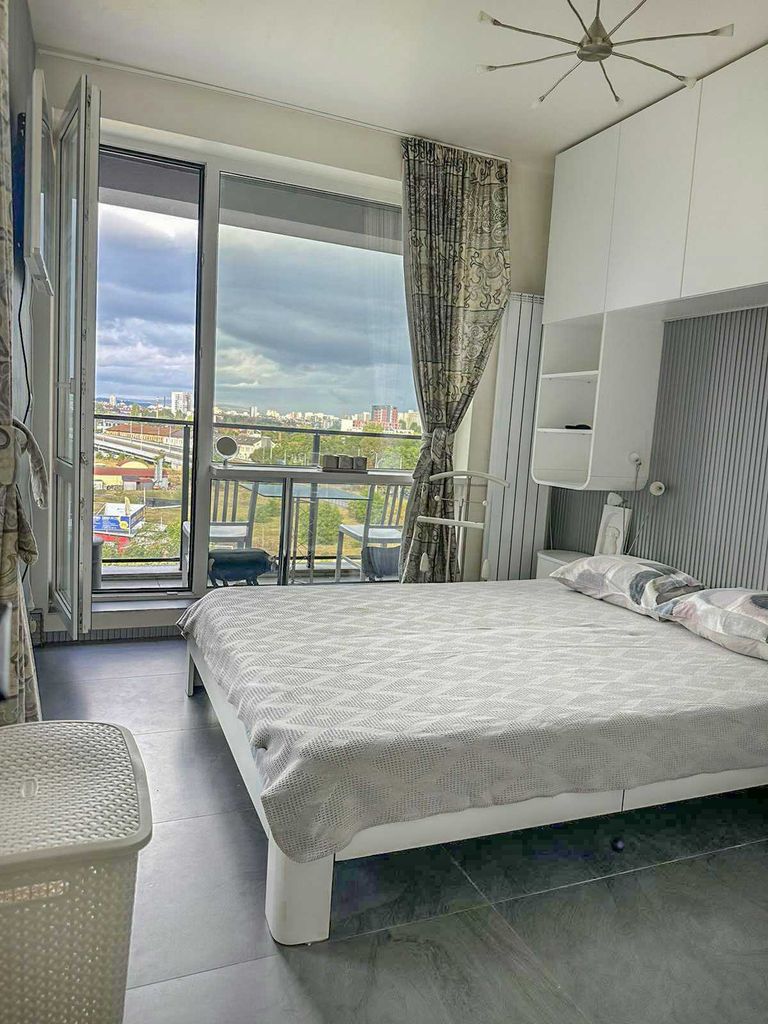 Продава се Тристаен апартамент в София, Дружба 1 - 95 кв.м за 1369 €/кв.м - Снимка #5