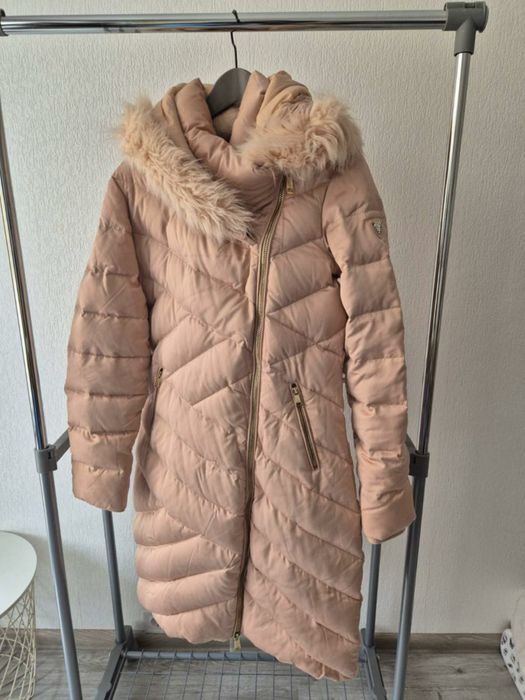 Яке  GUESS Размер M/L