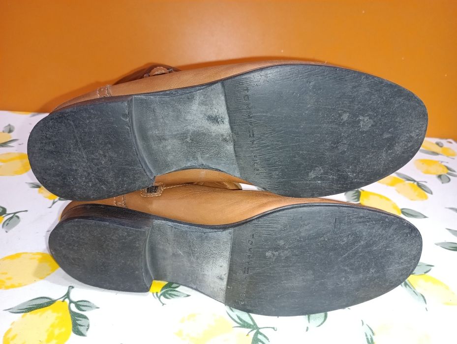 Tommy Hilfiger N 38 кожени ботуши - 45 лв