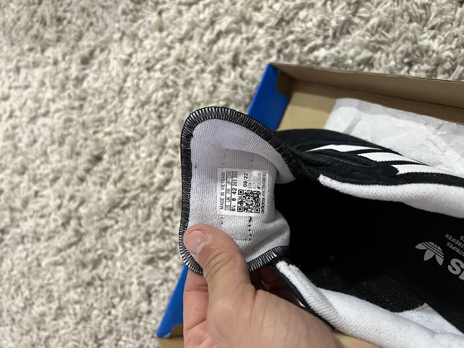 Vând adidași adidas treziod