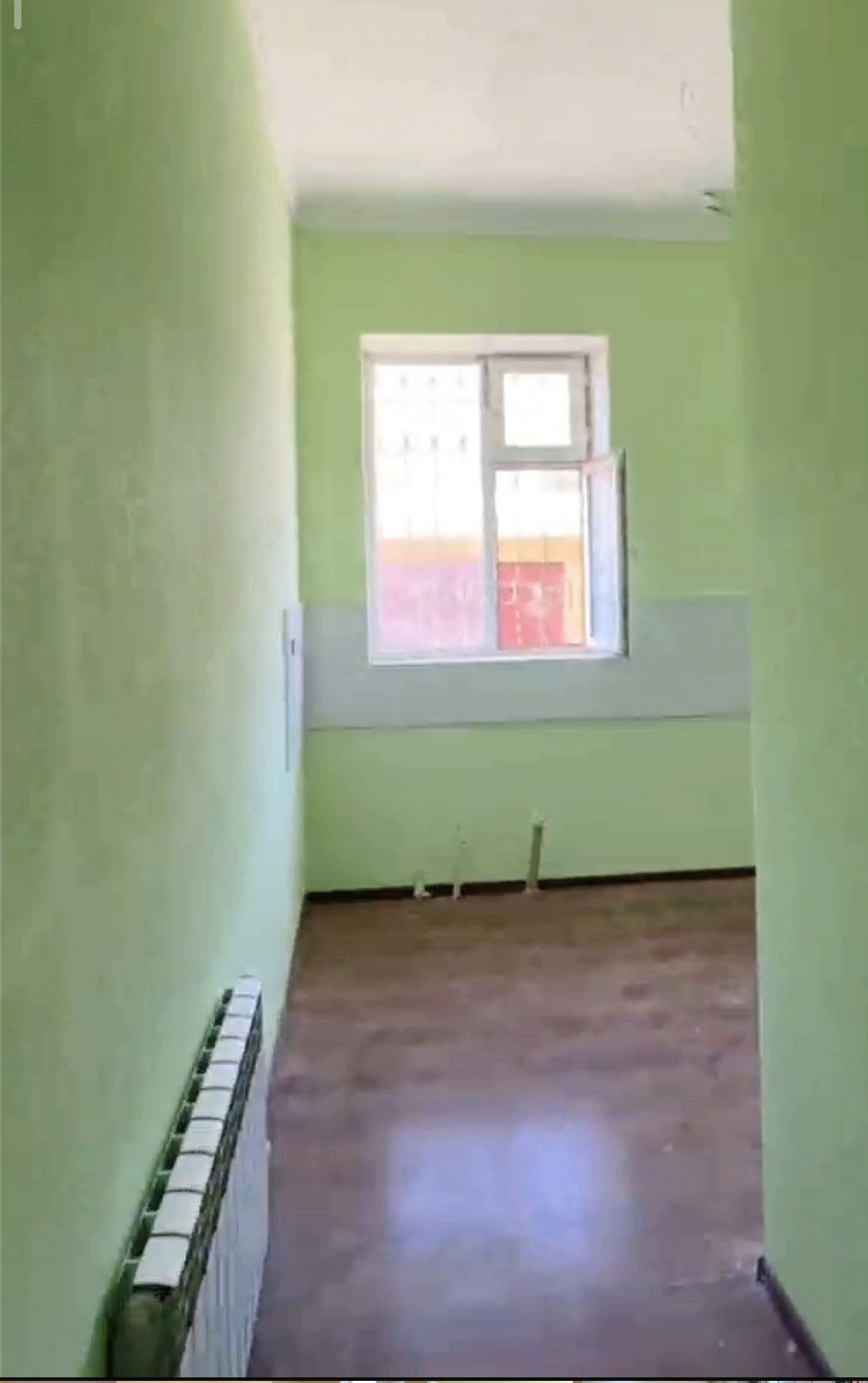 3 xonali kvartira sotiladi
