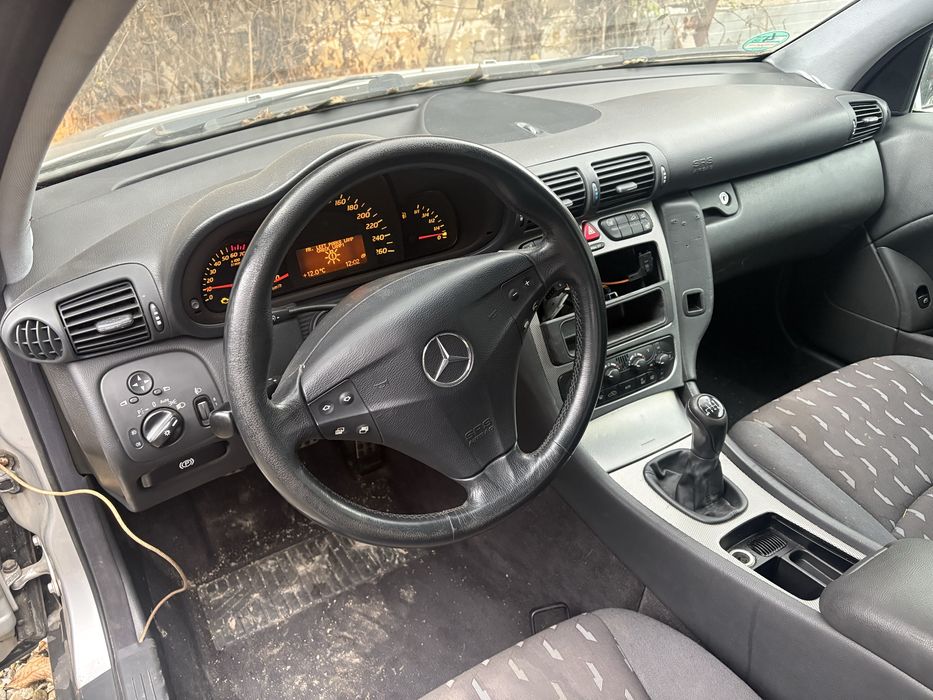 Mercedes C-class coupe benzina NEINMATRICULABIL