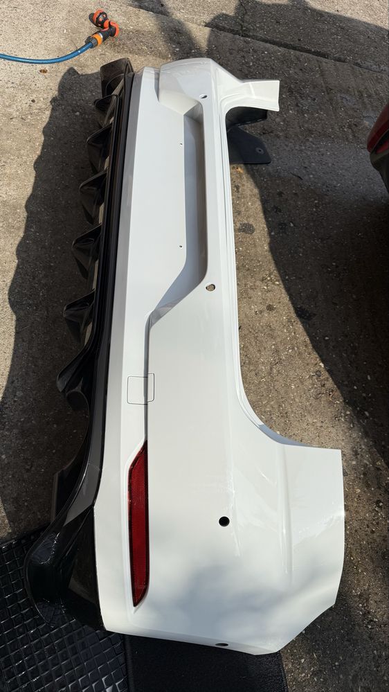 Golf 7.5 TCR задна броня с дифузьор