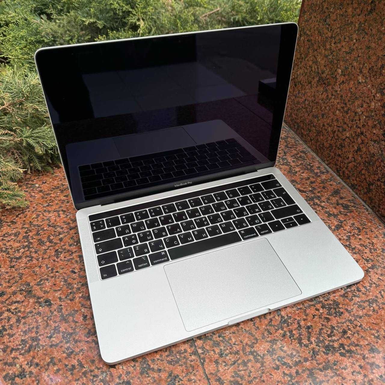 Ноутбук MacBook Pro, 2019/ SSD 128GB\ Lombard