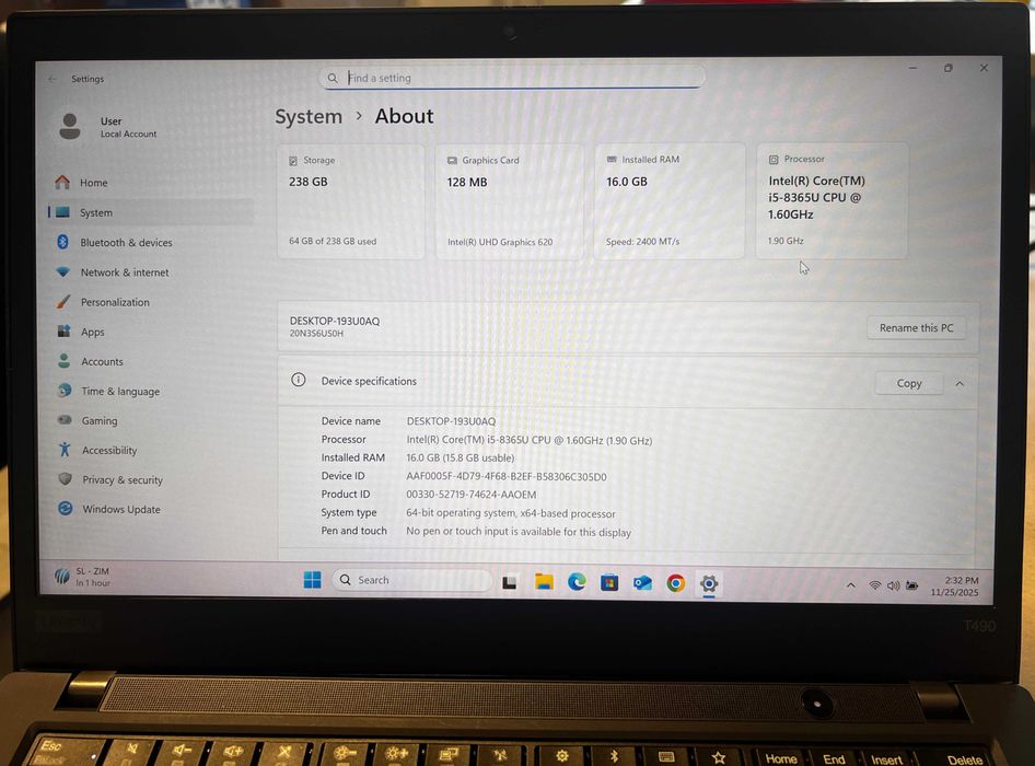 Lenovo ThinkPad T490, reconditionat (i5, 16 GB RAM, 256 GB SSD)