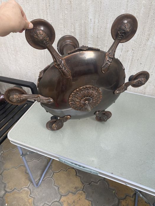 Lustre cu trei si sase brațe