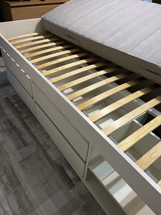 Vand 2 Paturi Single cu 4 Sertare si 2 Spatii de Depozitare