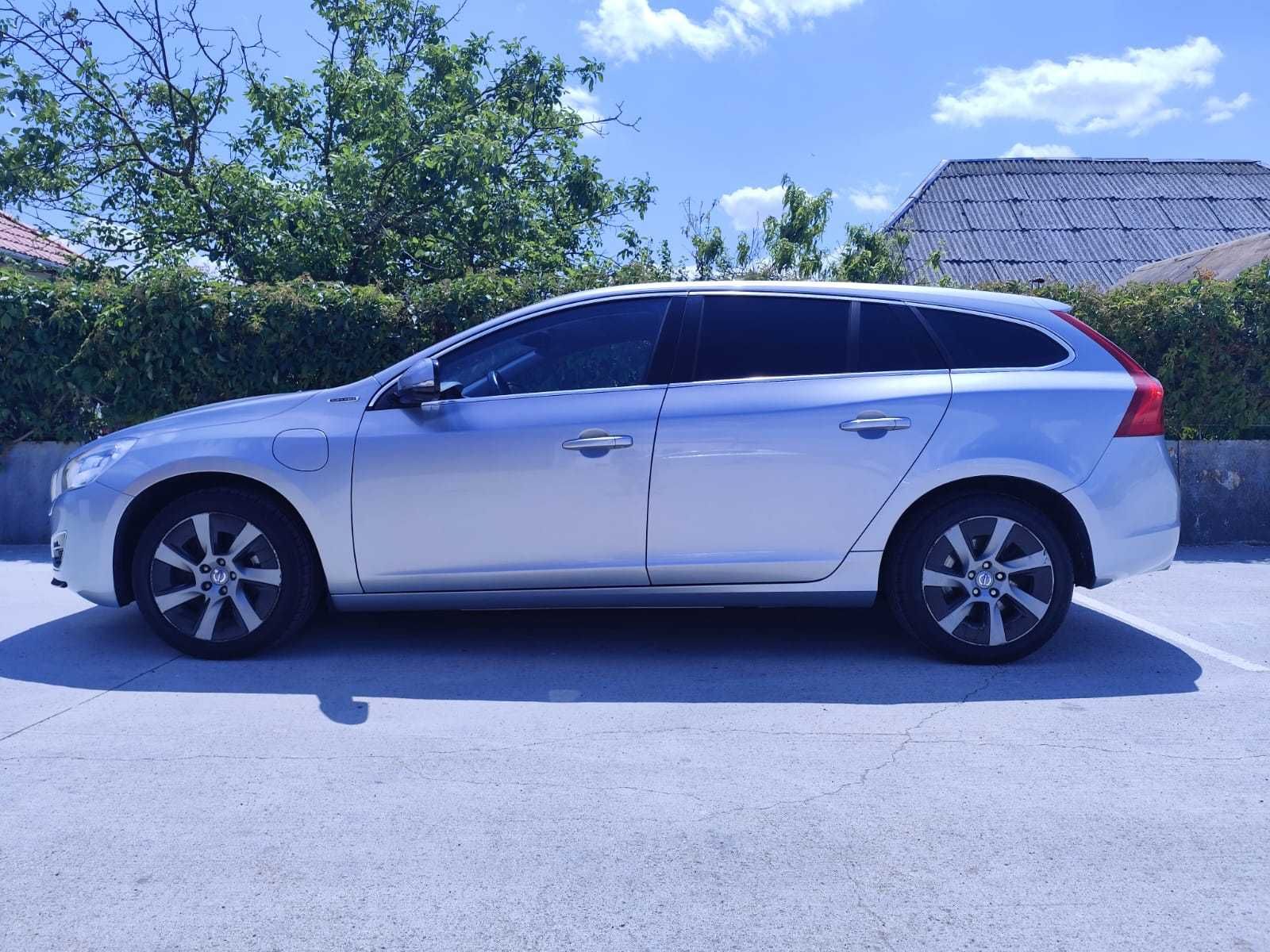 Volvo V60 Plug-in Hybrid AWD