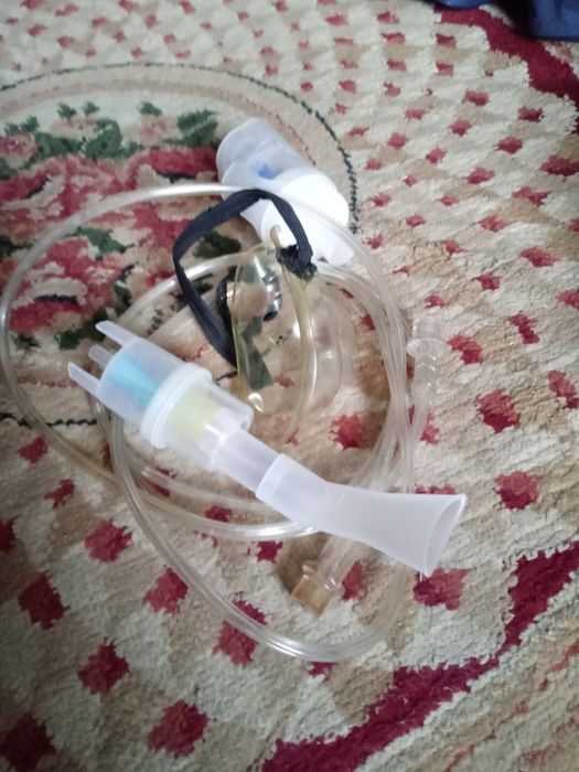 Продам ингалятор компрессионый