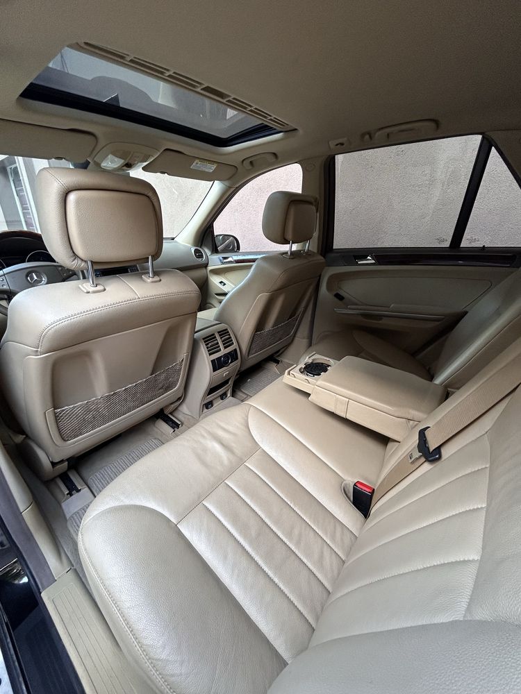 Mercedel ML-320