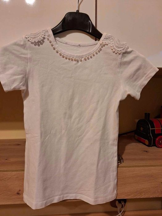 Tricou fete cu perle su dantela