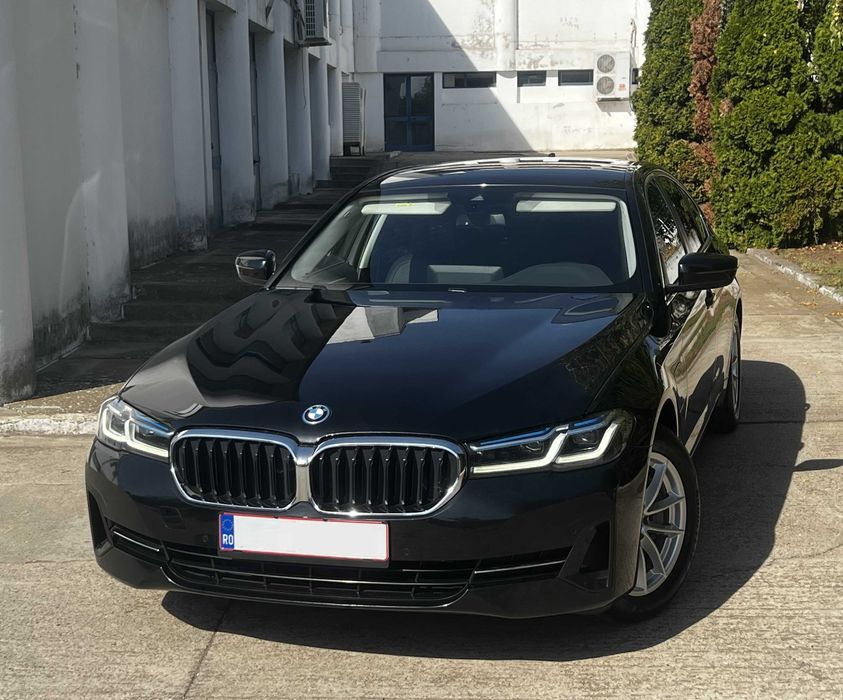 BMW Seria 5 530E / 98.000Km / 292cp / FACELIFT 2022 / Faruri LASER