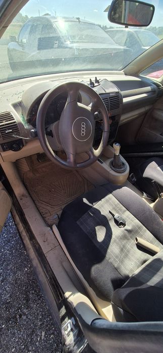 Ауди А2 1.4 16V 75hp